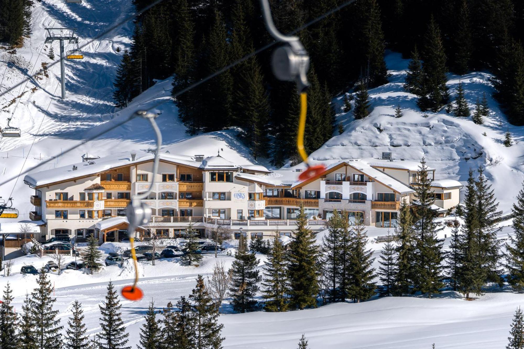 Hotel Costes Corvara In Badia Exterior foto