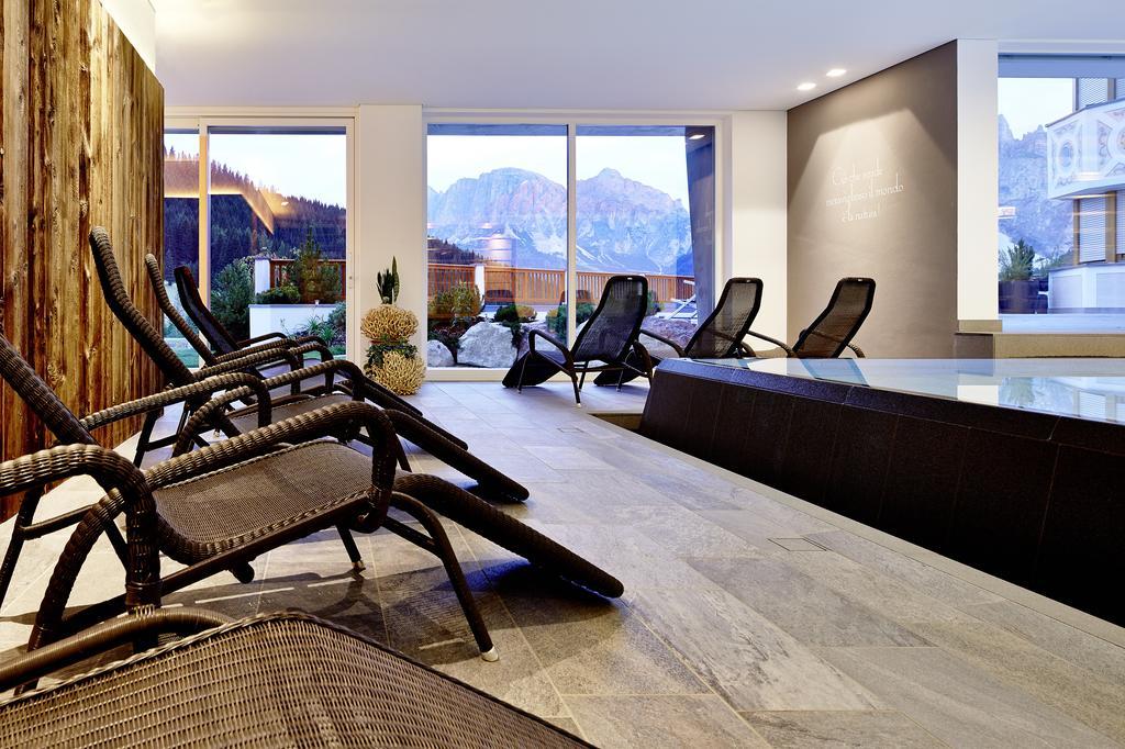 Hotel Costes Corvara In Badia Exterior foto